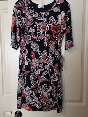 Signature by Robbie Bee Navy Floral Faux Wrap Dress with Coral and White Blooms